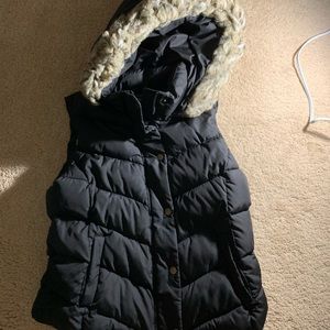 gap puffy vest with hood